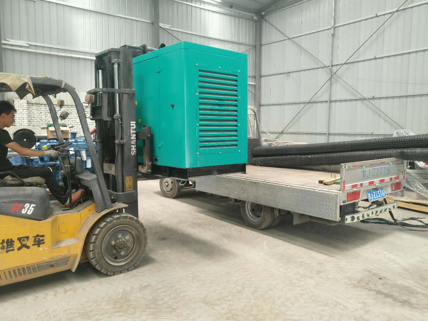 康明斯發(fa)電機組